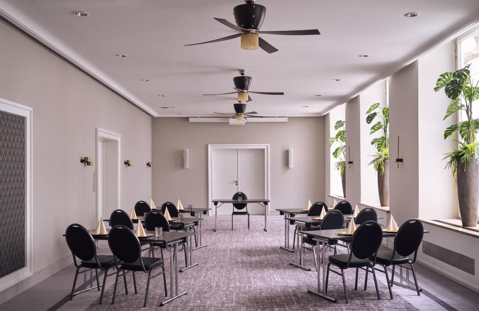 Leonardo Royal Hotel MHG Exterior foto